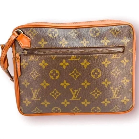 Louis Vuitton Monogram Pochette Second 184 Sport Clutch***